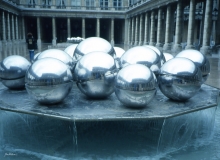 Paris, 1990 - Spheres